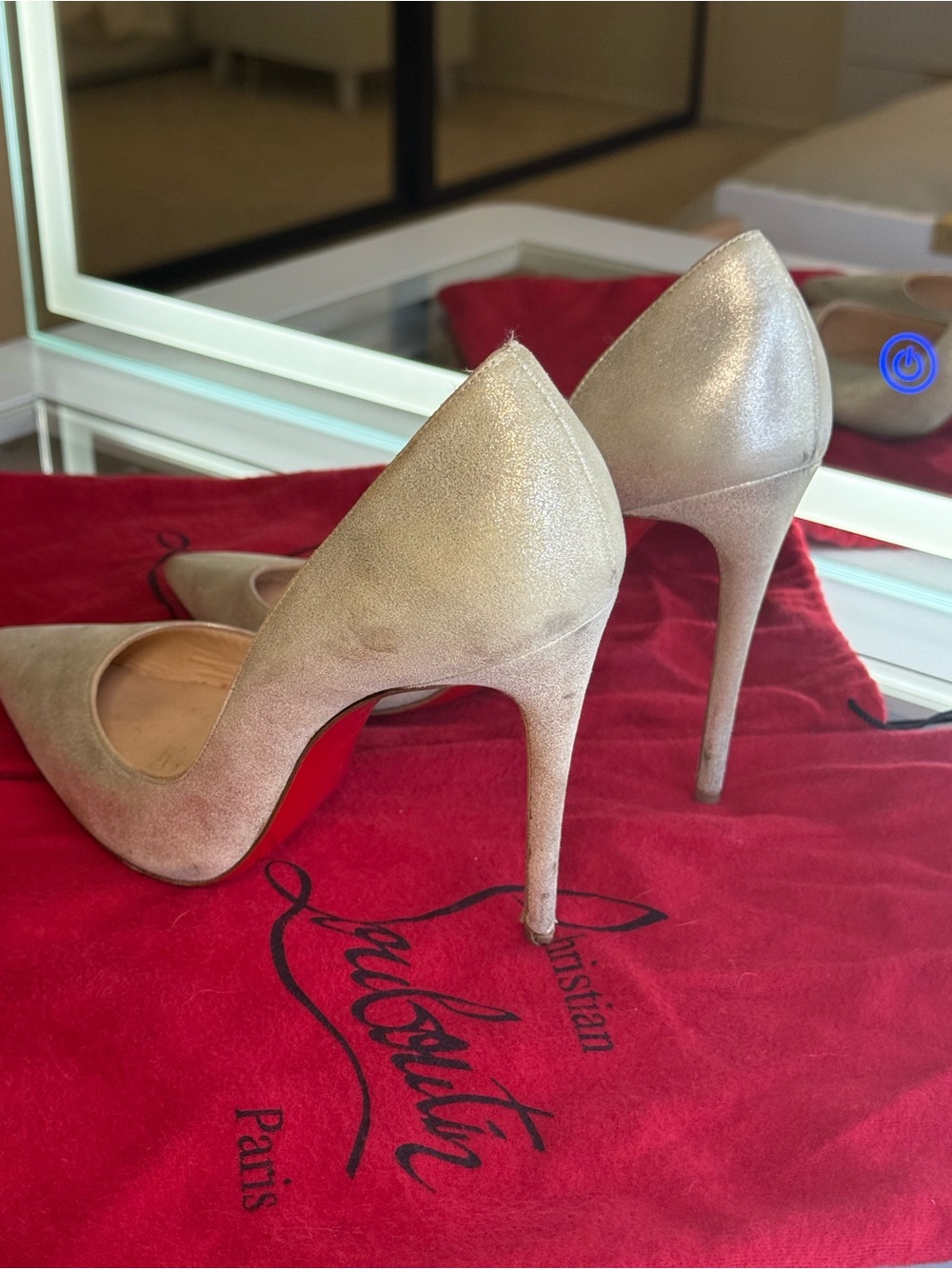 Christian Louboutin Iriza 100 Metallic Gold D’Orsay Pumps Red Bottoms EU 38.5